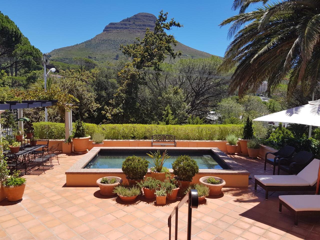 Kensington Views Hotel Cape Town Exterior photo